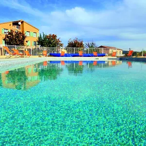 3* Village de vacances Le Domaine Du Grand Luberon